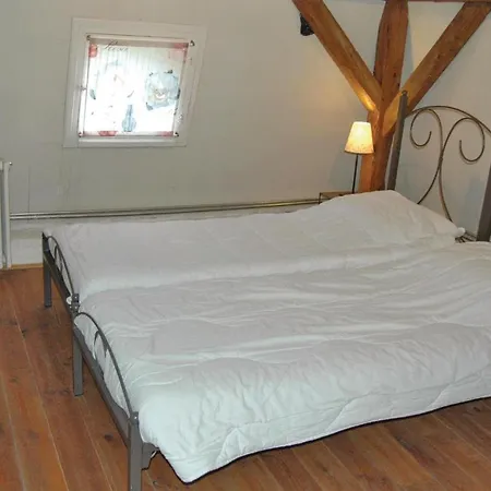 Holiday home Maison Dolenne *